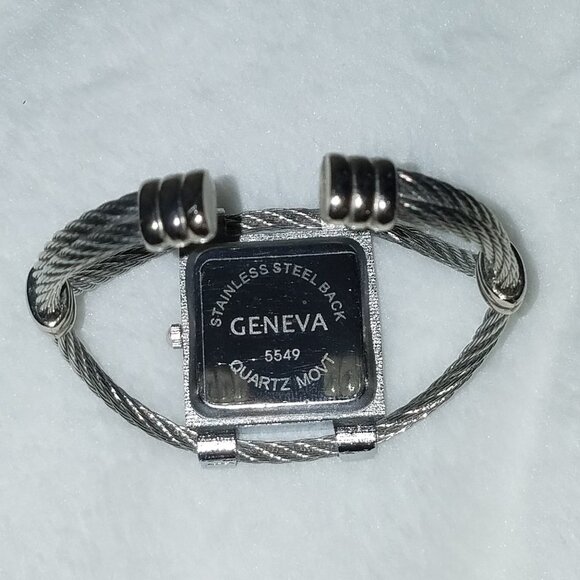 Geneva silv watch cuff w rhinestones & att battery - Picture 4 of 7